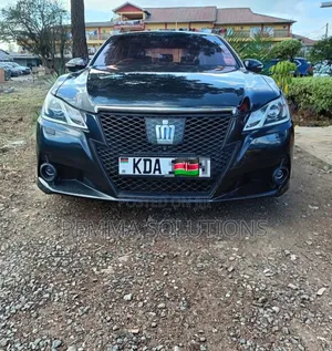 Toyota Crown 2013 Black