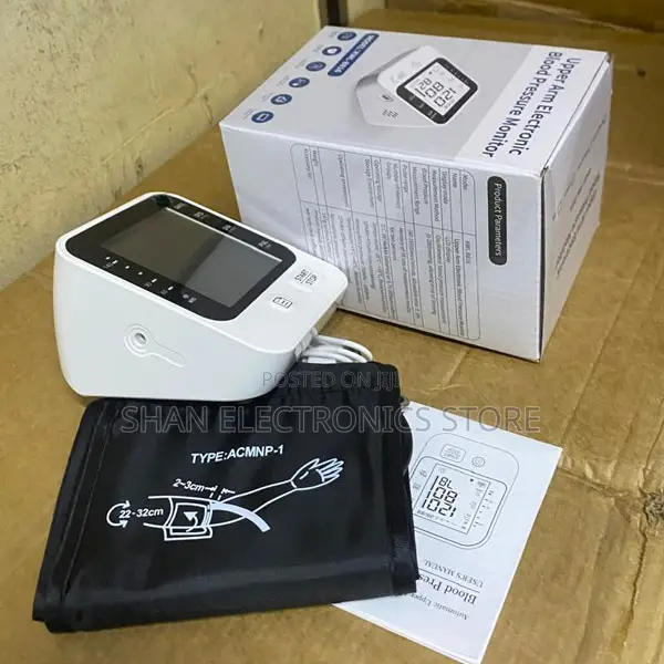 Simple Start Stop Buttons B816 Digital Upper Arm BP Machine