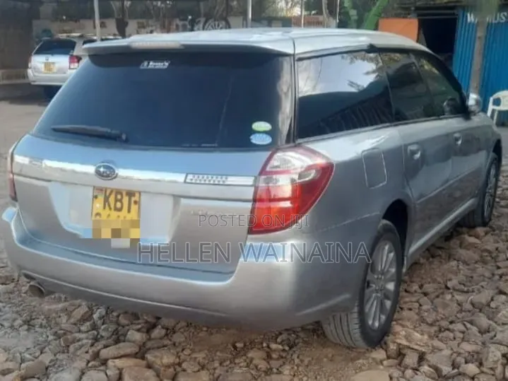 Subaru Legacy 2006 Silver
