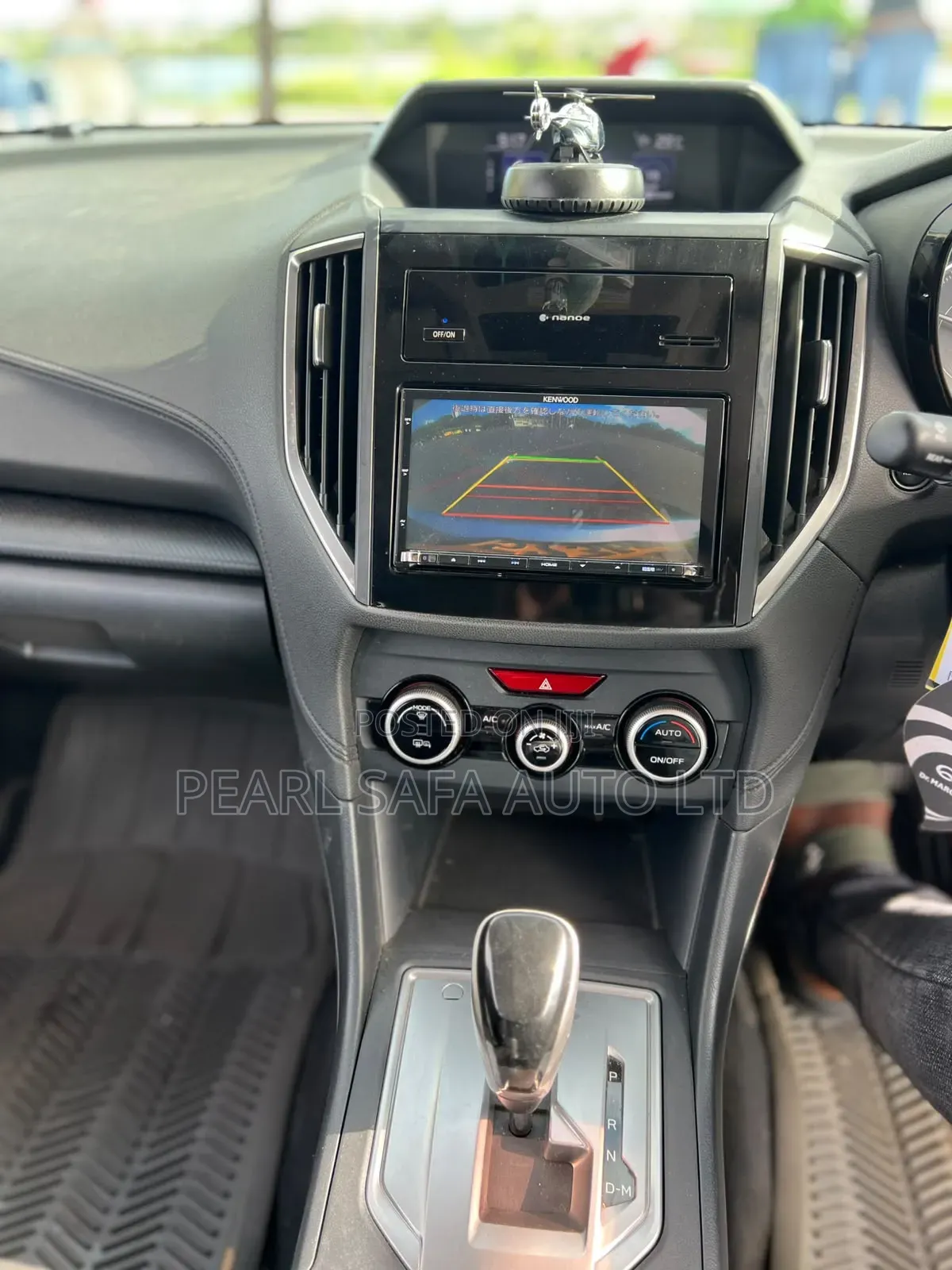 Subaru 1600 2017 Silver