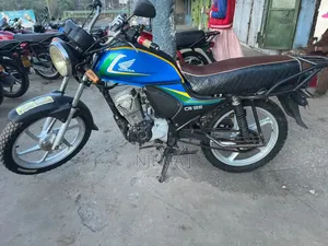 Honda CB 2021 Blue