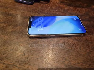 Apple iPhone 13 128 GB Pink