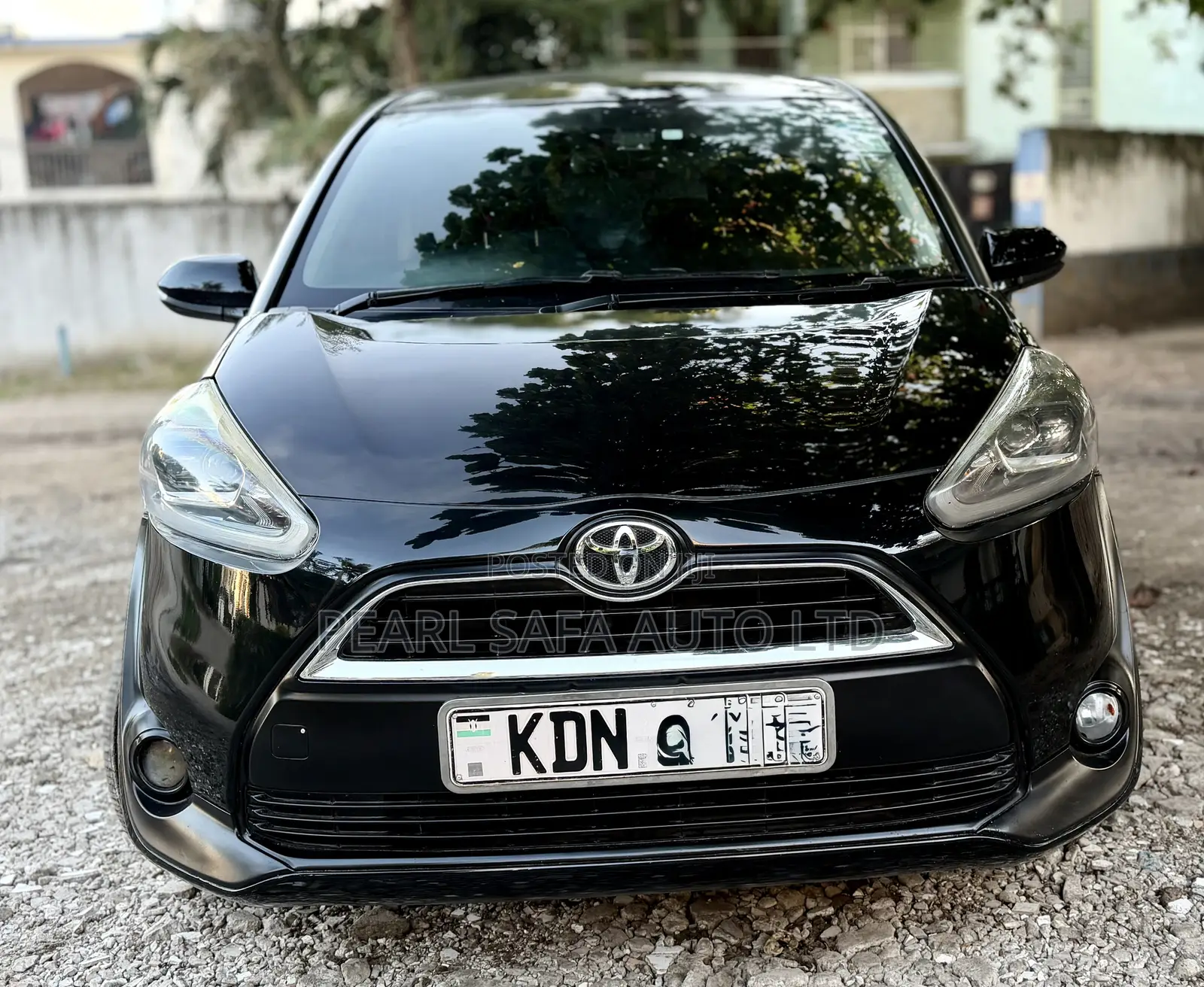 Toyota Sienta 2016 Black