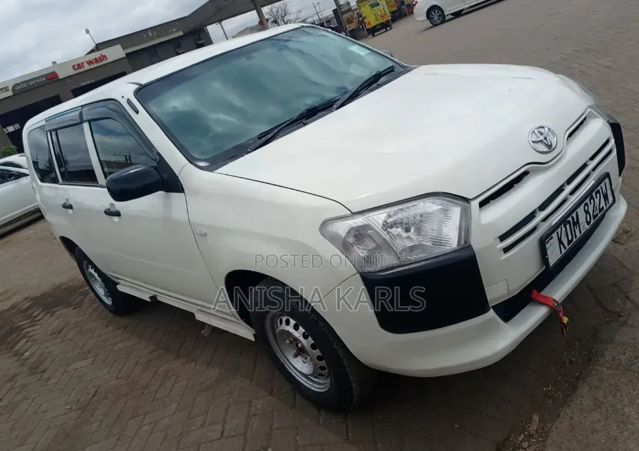 Toyota Probox 2017 White