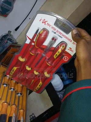 7-Piece HX VDE Insulated Screwdriver Set