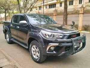 Toyota Hilux 2019 Black