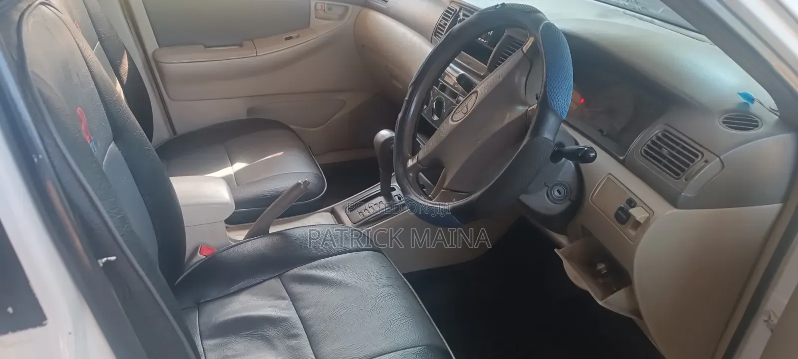Toyota Corolla 2004 White