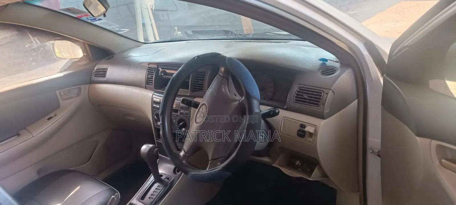 Toyota Corolla 2004 White