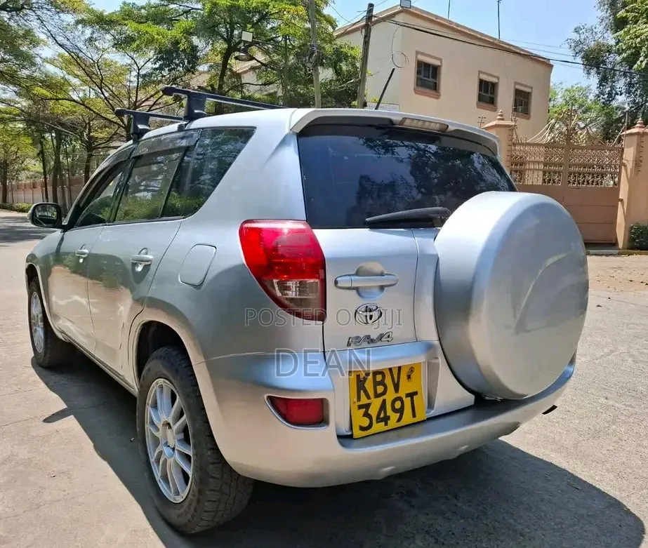 Toyota RAV4 2007 Silver