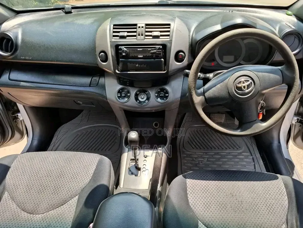 Toyota RAV4 2007 Silver