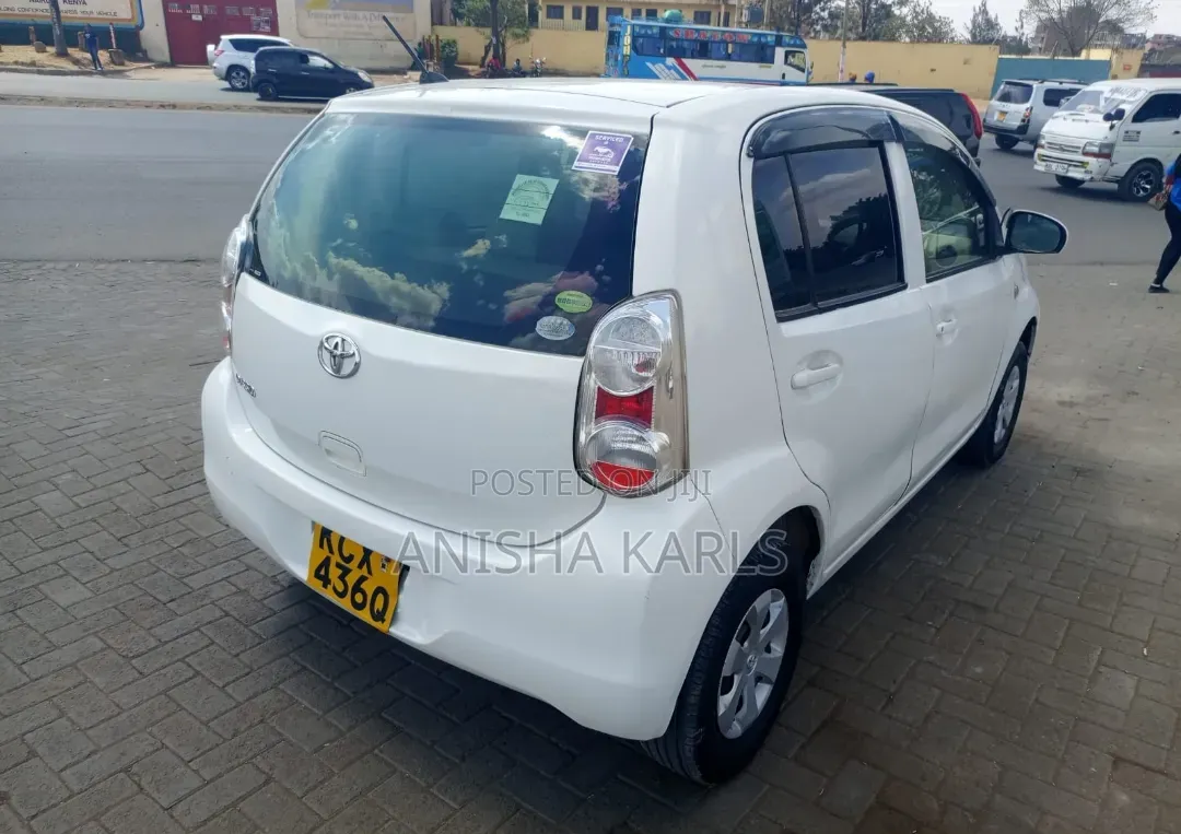 Toyota Passo 2013 White
