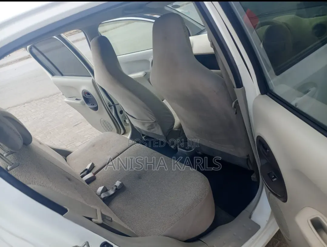 Toyota Passo 2013 White