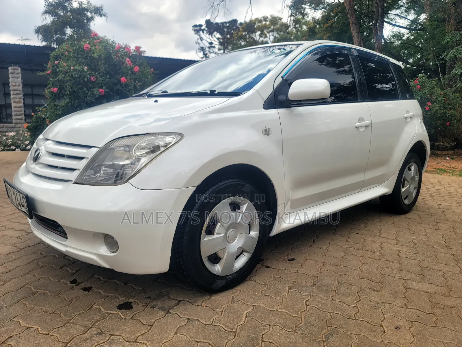 Toyota IST 2007 Pearl