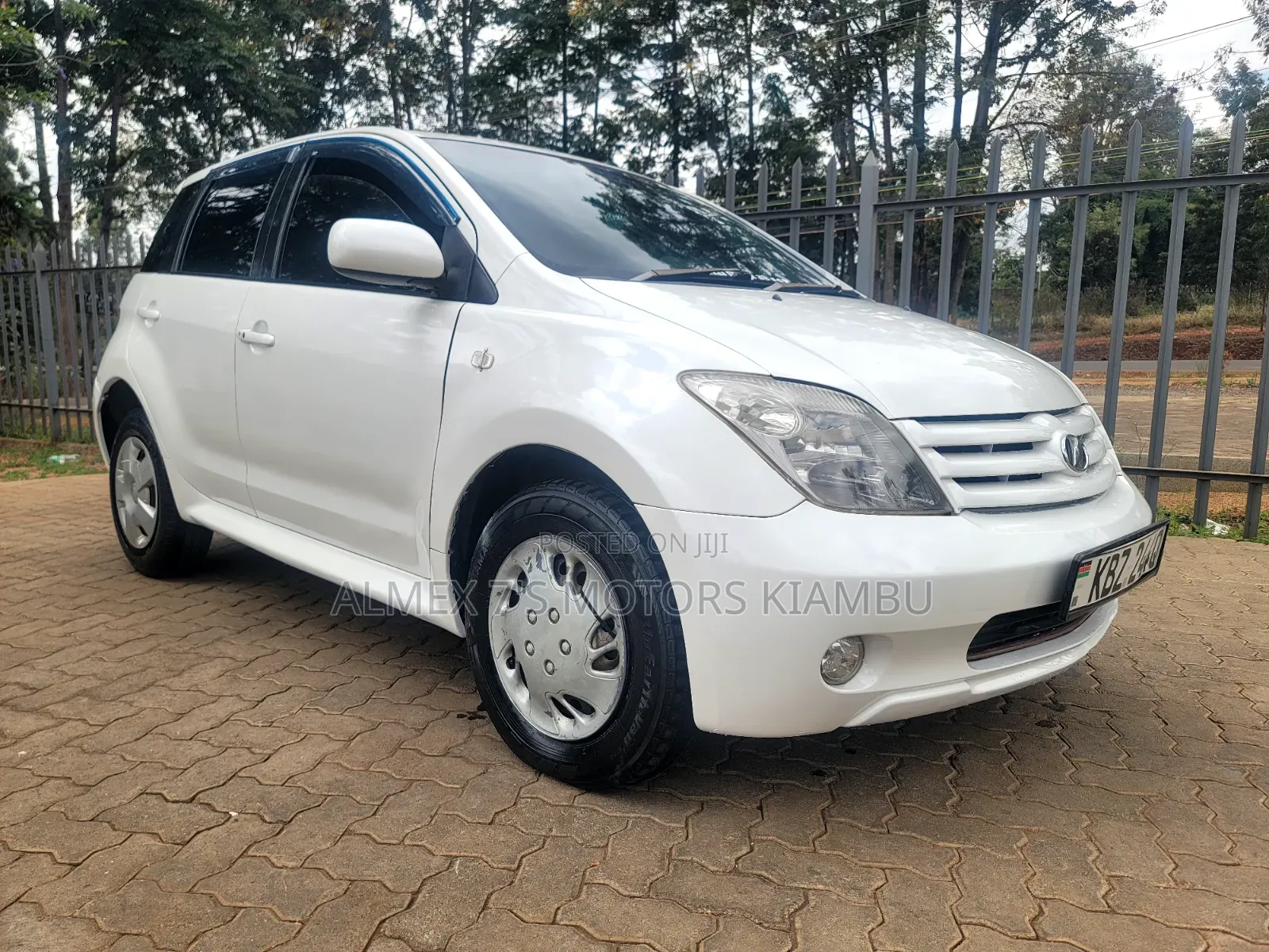 Toyota IST 2007 Pearl