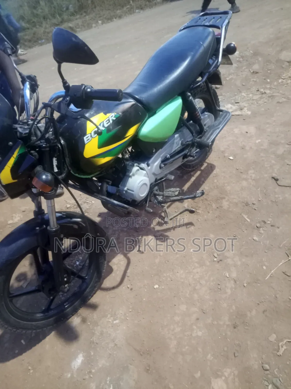 Bajaj Boxer 150 UG 2023 Black