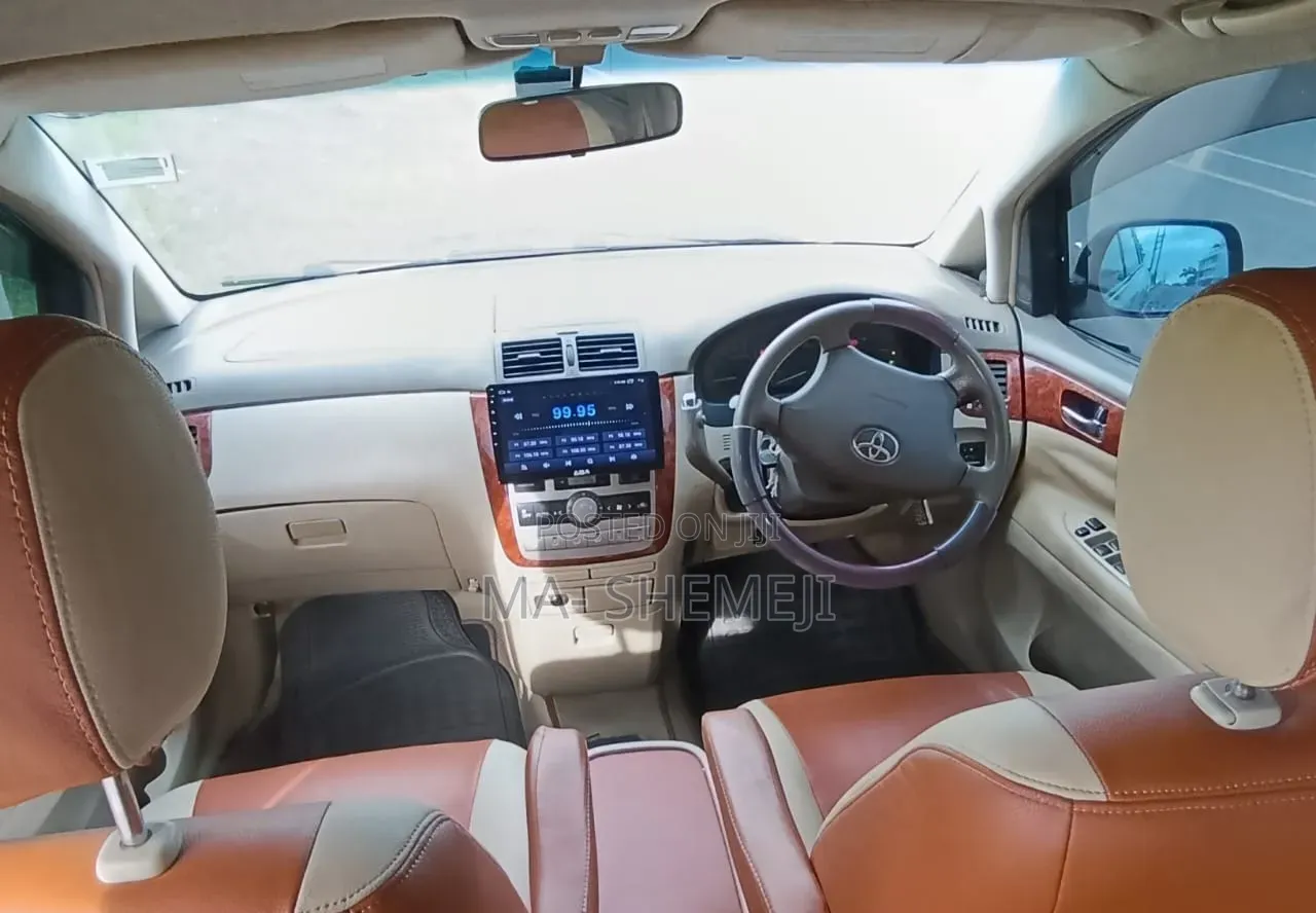 Toyota Ipsum 2009 Silver