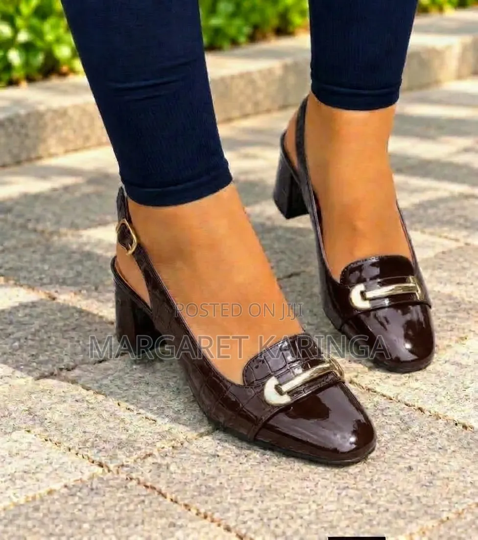 Chunky Closed Heel