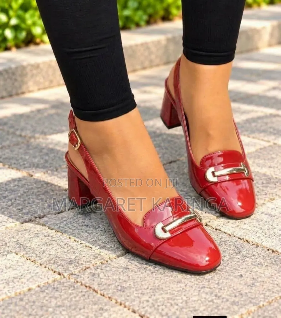 Chunky Closed Heel