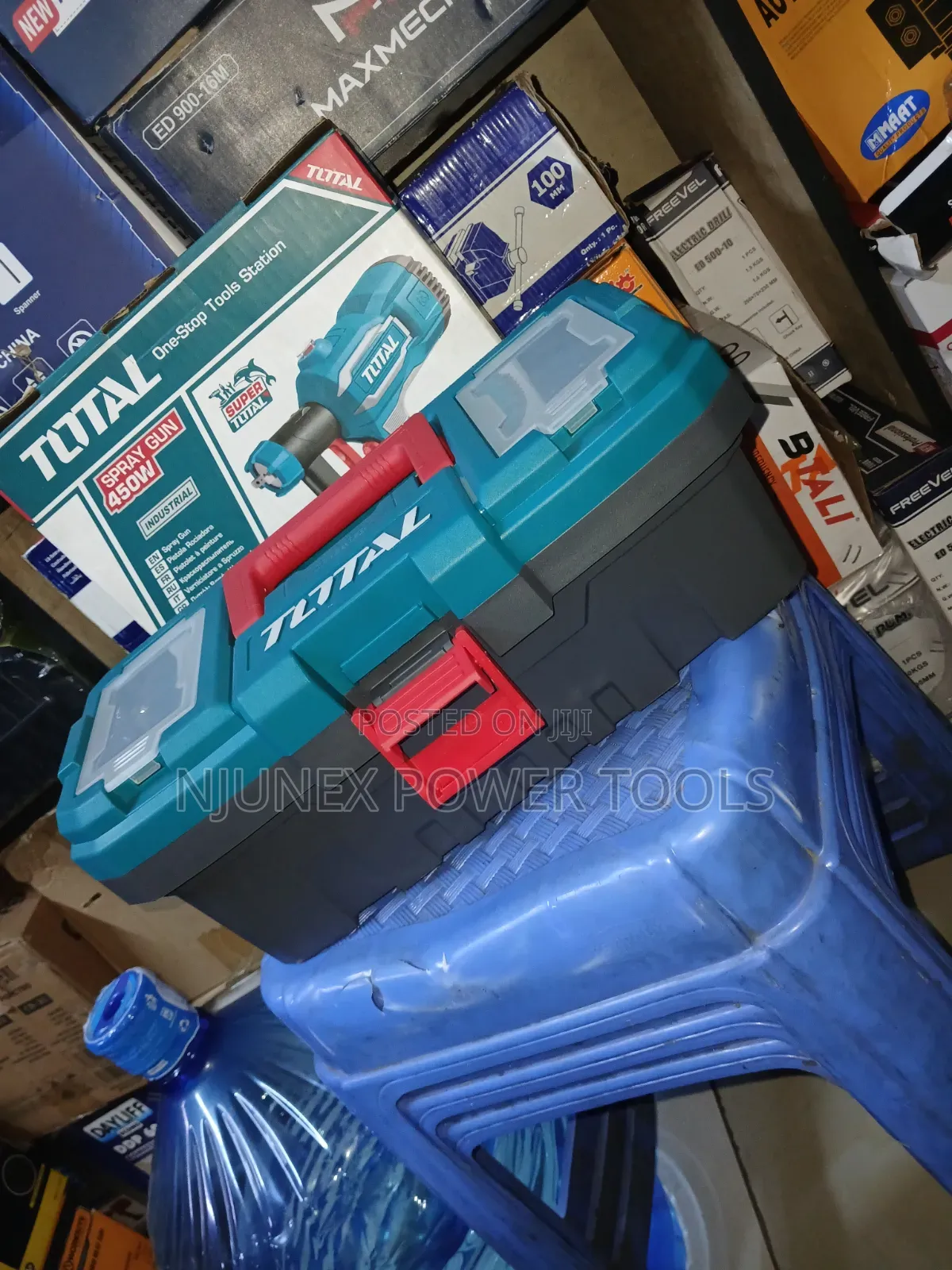 Total TPBX0141 14" Heavy-Duty Plastic Tool Box