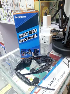 Smart Wear Fashion Ploneer Bluetooth Sunglasses UV400