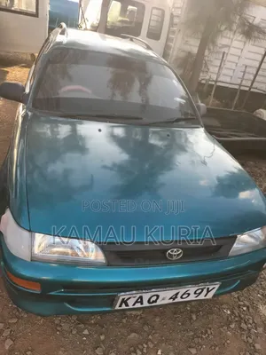 Toyota Corolla 2000 Green