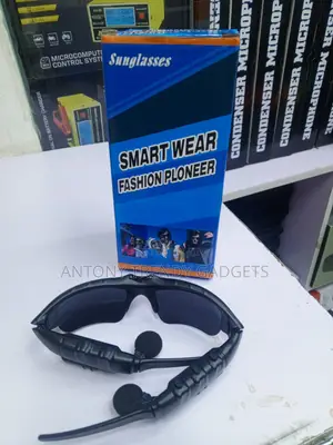 Foldable Bluetooth Audio Sunglasses With Mic and Speakers