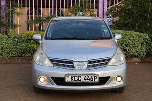 Nissan Tiida 2008 Silver