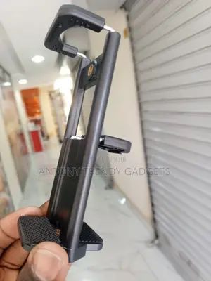 Universal 2-in-1 Phone and Tablet Tripod Holder Mount Clip