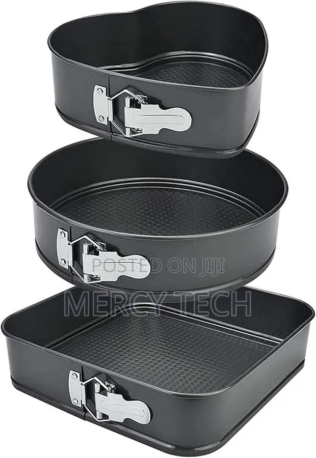 Nonstick Mixed Shape Baking Tins (Heart, Square, Round) - main view