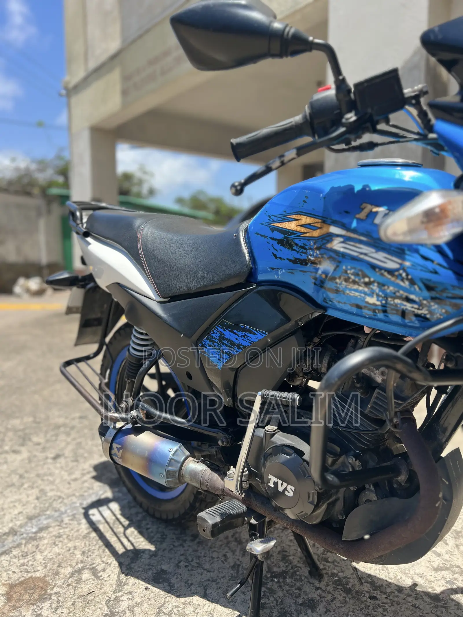 TVS 2022 Blue