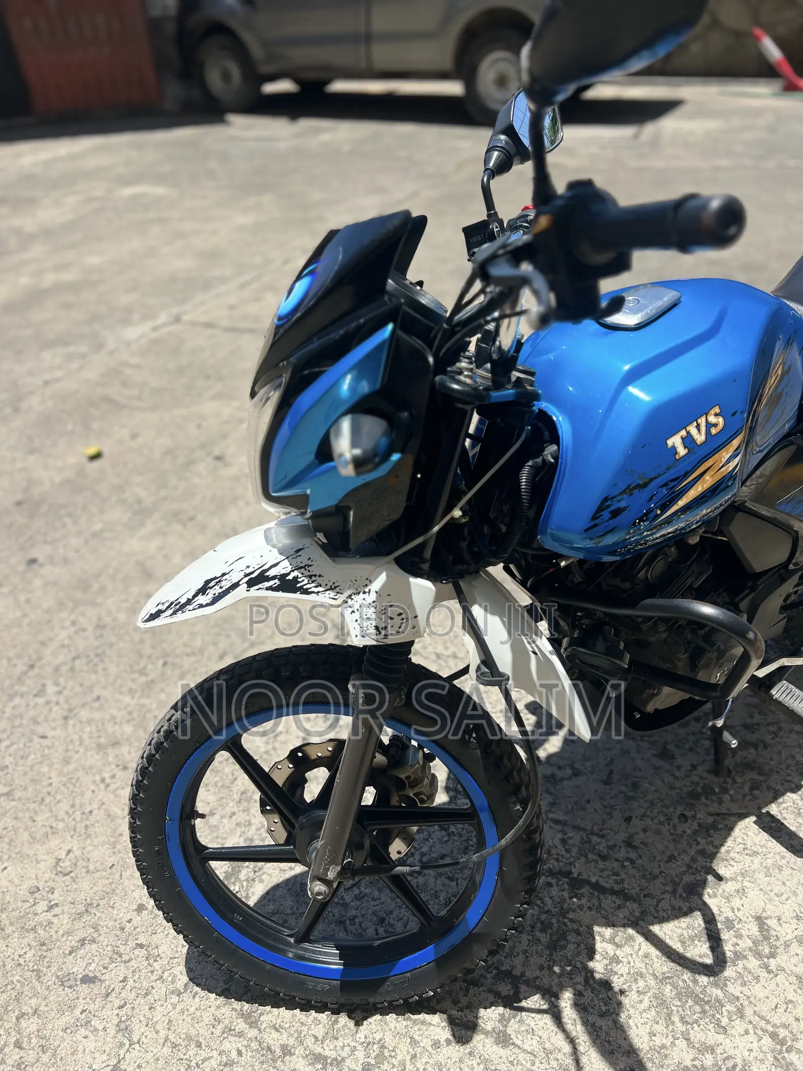 TVS 2022 Blue