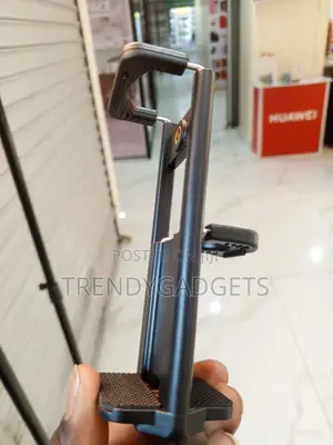 2-in-1 Universal Tablet Phone Holder Clip for Tripod Stand