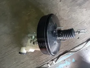 Hillux /Vigo 2016 Brake Booster