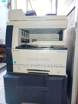 Kyocera Km 2050