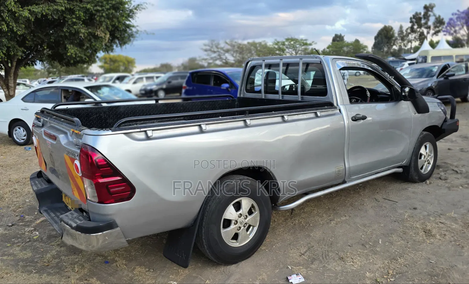 Toyota Hilux 2019 Silver