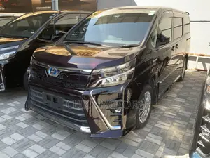 Toyota Voxy Hybrid X 2WD 7-Seater 2019 Brown