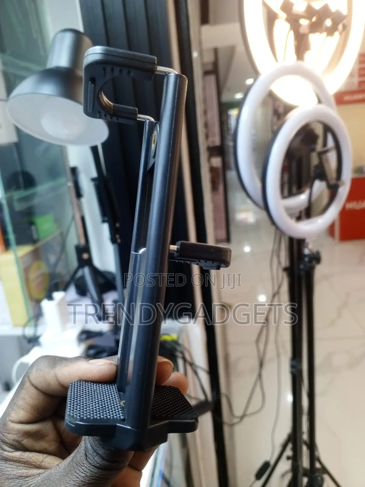 Universal Smartphone Tablet Clamp for Tripod and Monopod
