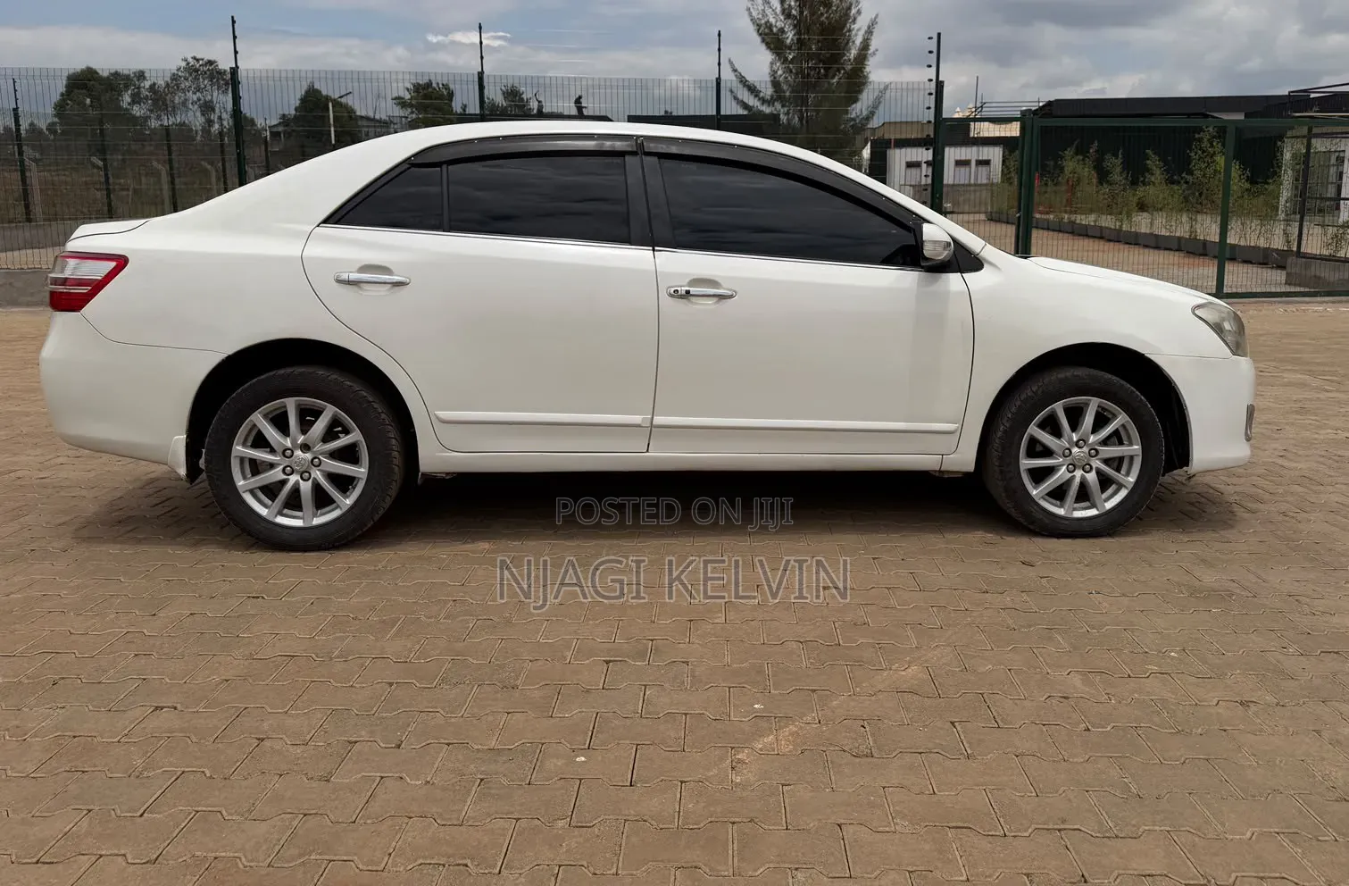 Toyota Premio 2010 Pearl