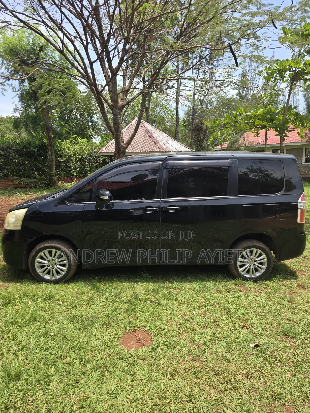 Toyota Noah 2008 Black