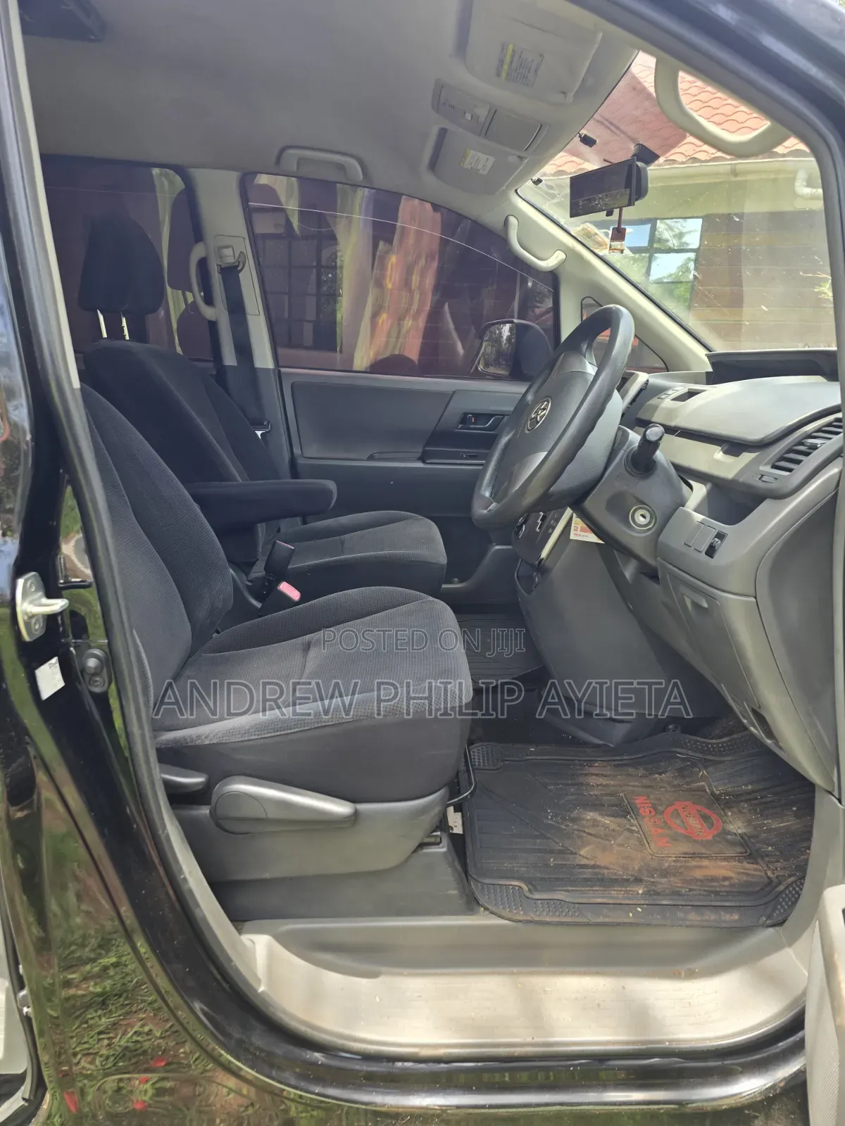 Toyota Noah 2008 Black