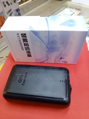 P11 4G GPS Tracker With 20000mAh Battery and Magnetic Mount