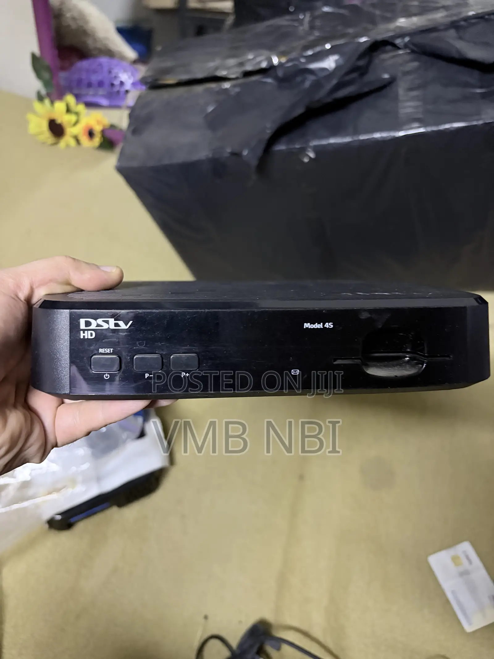 DSTV Decoder HD 4s