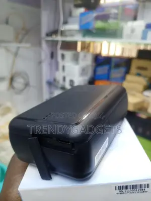 P11 4G Vehicle GPS Tracker With Real-Time Mobile App Tracking