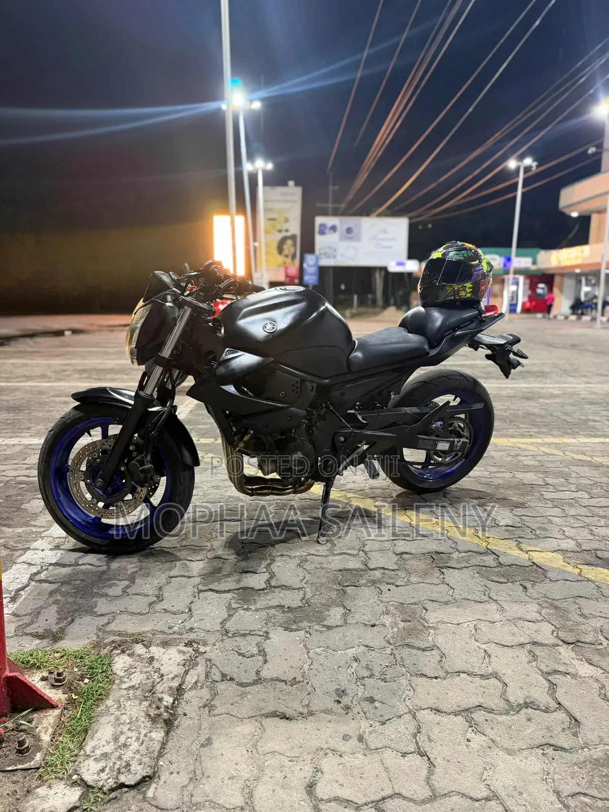 Yamaha 2014 Black