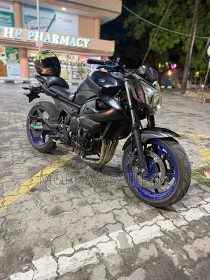 Yamaha 2014 Black