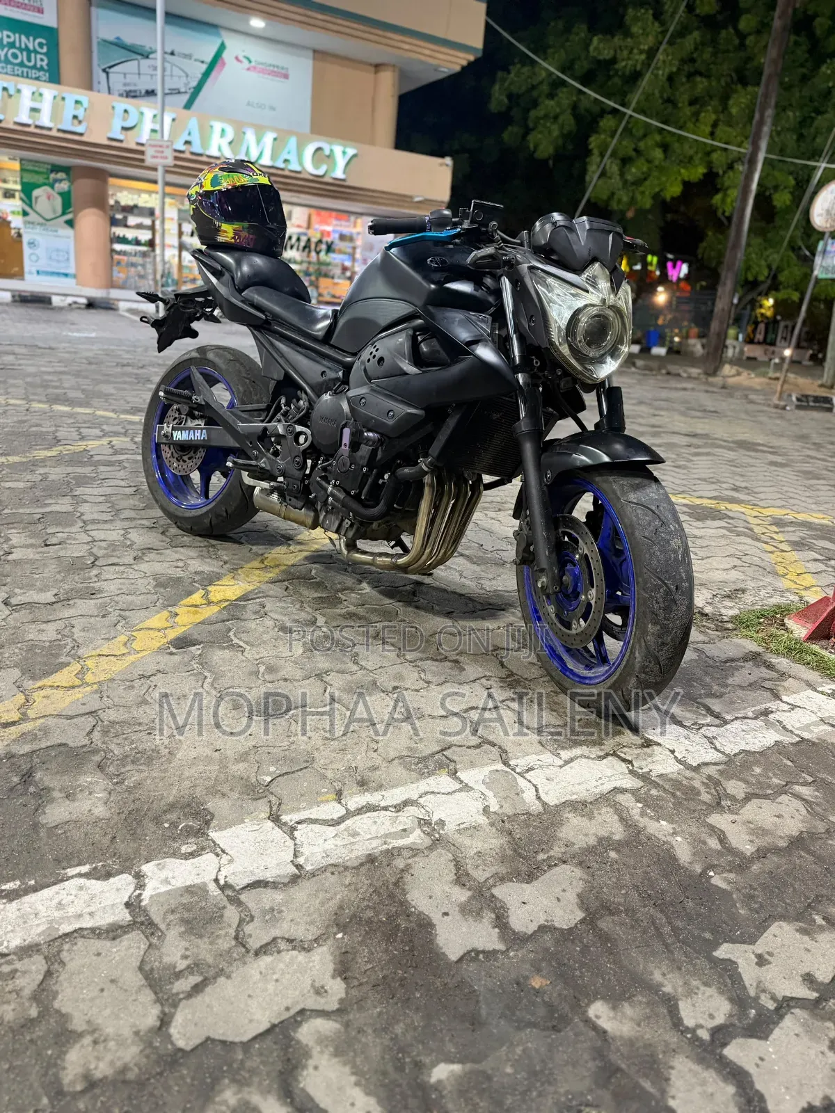 Yamaha 2014 Black