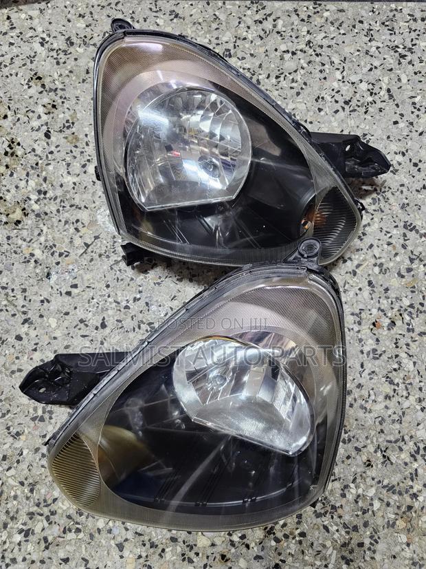 Diahatsu Mira Headlights