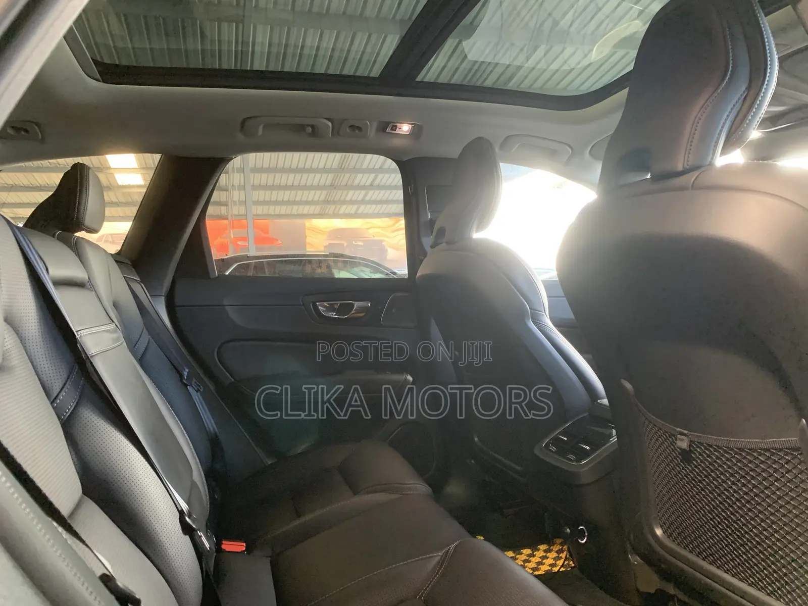 Volvo XC60 2019 Ivory