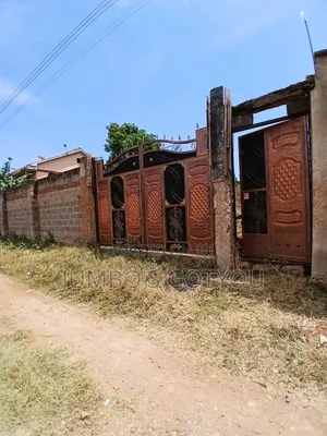 100×100 Prime Plot for Sale in Golf View