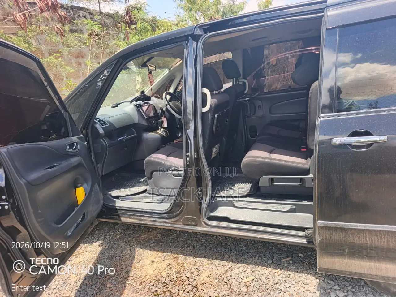 Nissan Serena 2012 Black